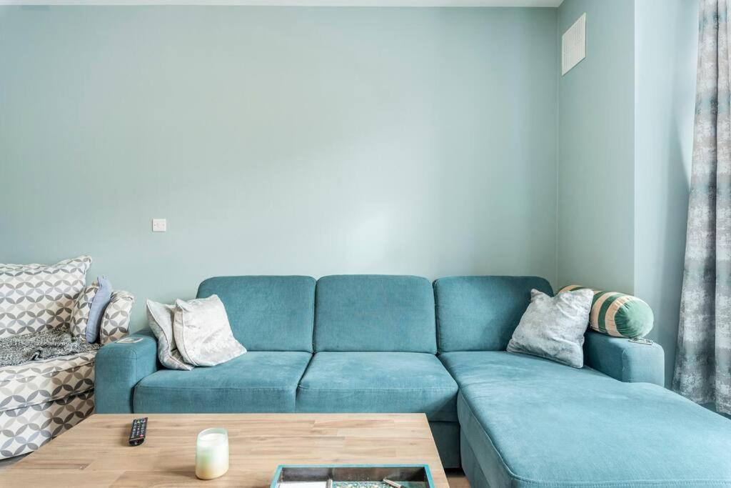 Appartement Dublin Jacuzzi Escape Extérieur photo